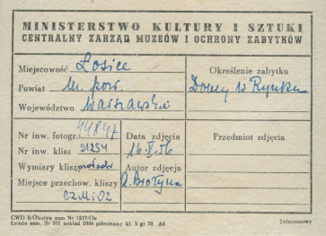 Rynek - kamienice, widok na elewacje frontowe - metryczka, skan 1