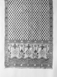 Muzeum Narodowe - zbiory - pas jedwabny dwustronny - Kupawno, Rosja /1775 - 1803 rok/ - głowa i wciąża /fragment/ - awers, skan 1