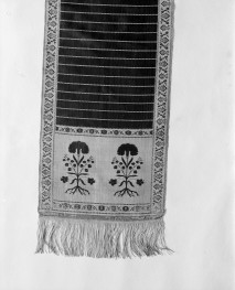 Muzeum Narodowe - zbiory - pas lity dwustronny - Lyon /1785 - 1792 rok/ - głowa i wciąża /fragment/ - awers, skan 1