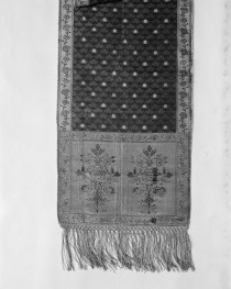 Muzeum Narodowe - zbiory - pas lity dwustronny - Lyon /1785 - 1792 rok/ - głowa i wciąża /fragment/ - awers, skan 1
