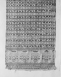 Muzeum Narodowe - zbiory - pas półjedwabny dwustronny - Moskwa /Grigorij Kiriakow XVIII wiek/ - głowa i wciąża /fragment/ - awers, skan 1