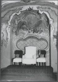 Kościół parafialny -  wnętrze, fragment prezbiterium - malowidło ścienne, skan 1