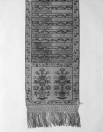 Muzeum Narodowe - zbiory - pas lity czterostronny - Lyon /1789 - 1792 rok/ - głowa i wciąża /fragment/ - awers, skan 1